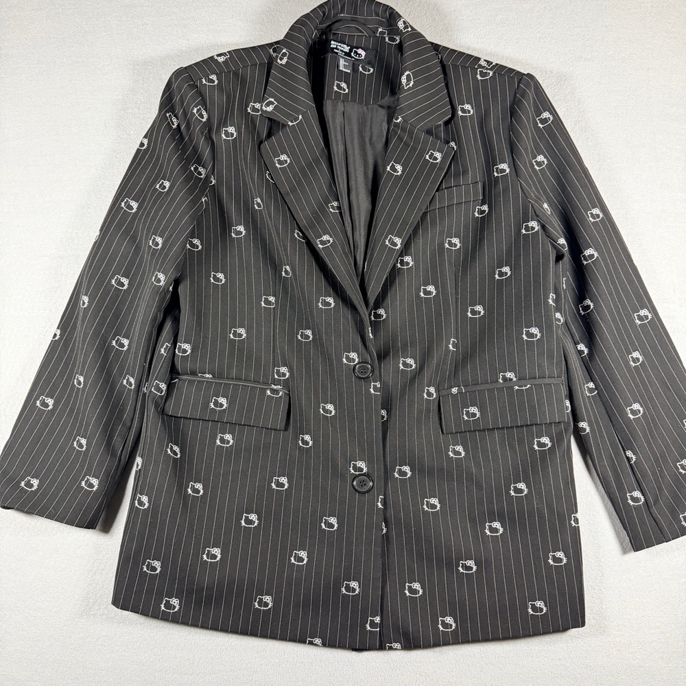 Hello Kitty x Forever 21 Pinstripe Blazer Women’s S Sanrio Embroidered